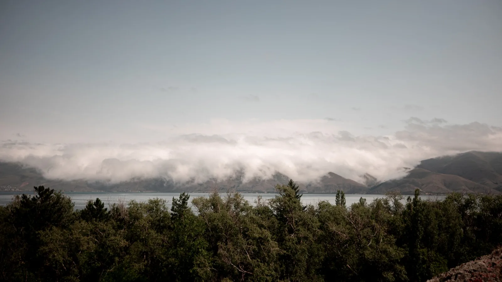 Le lac Sevan : le « joyau bleu » de l'Arménie
