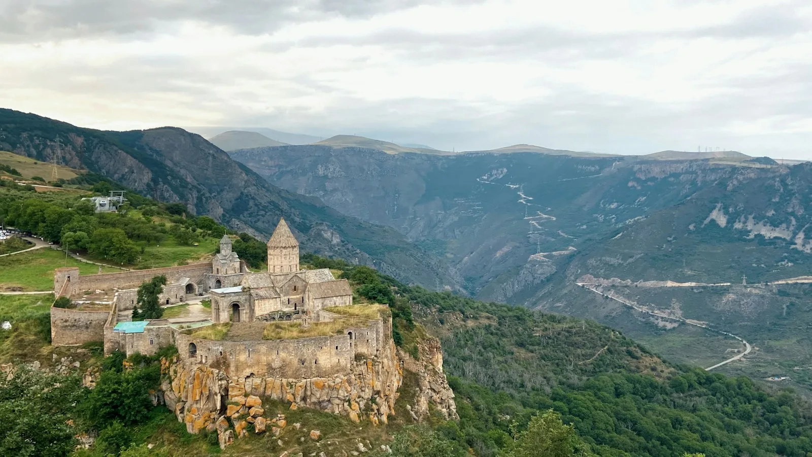 ️ Itinéraire 4 jours : d'Erevan à Tatev et Jermuk