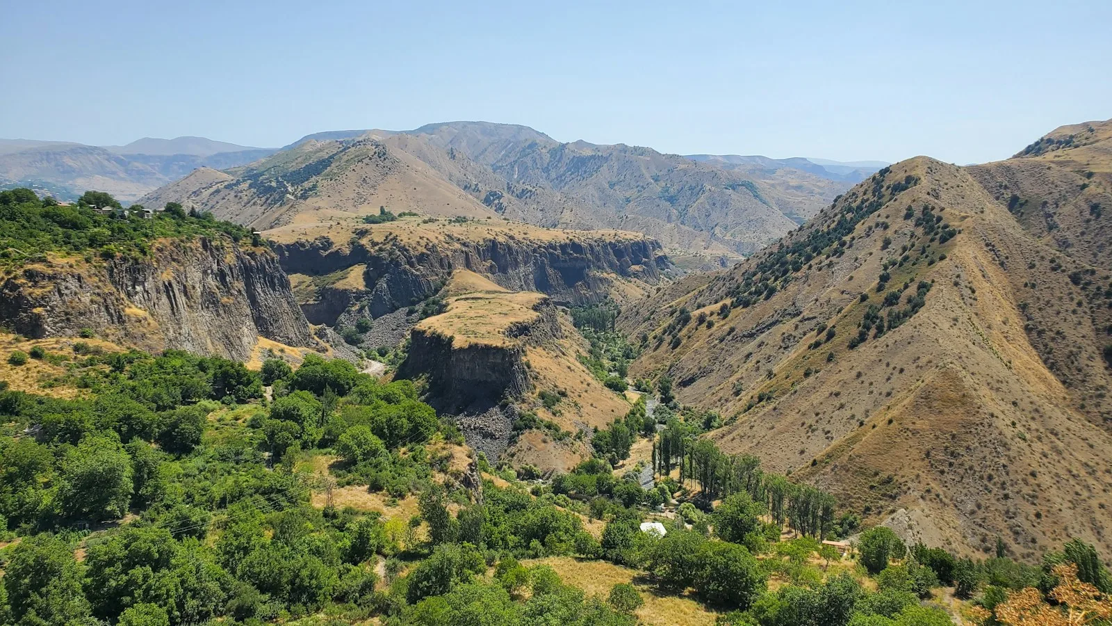 Tsakhkadzor en été : randonnées et forêts