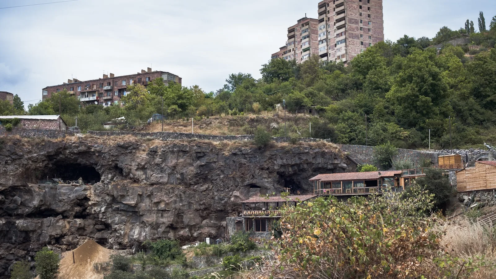 ️ Les maisons troglodytes de Goris