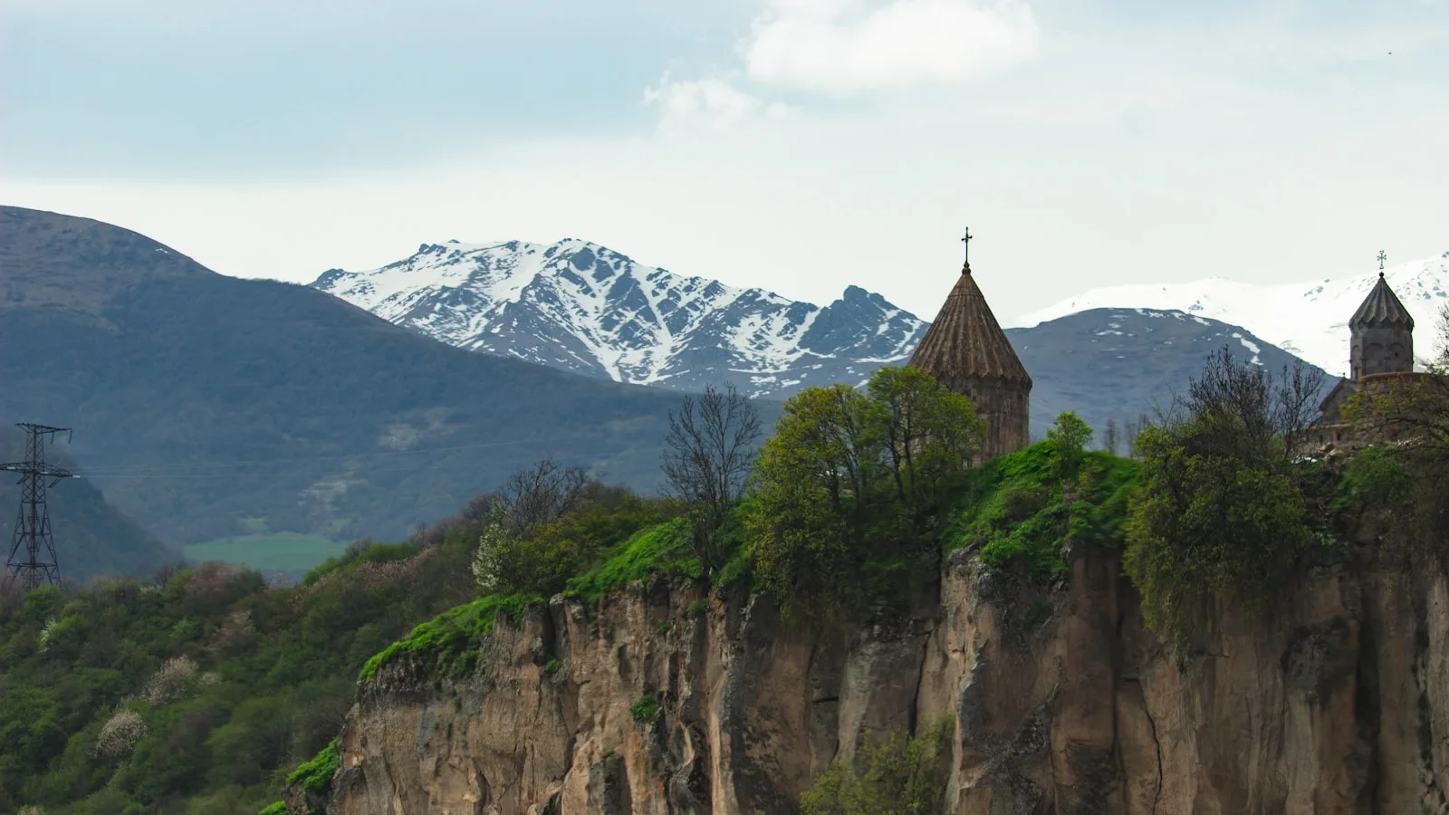 Le monastère de Tatev : une forteresse spirituelle du IXe siècle